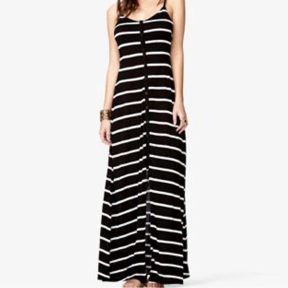Forever 21 Black and White Striped Maxi Dress Size Small - Picture 1 of 2
